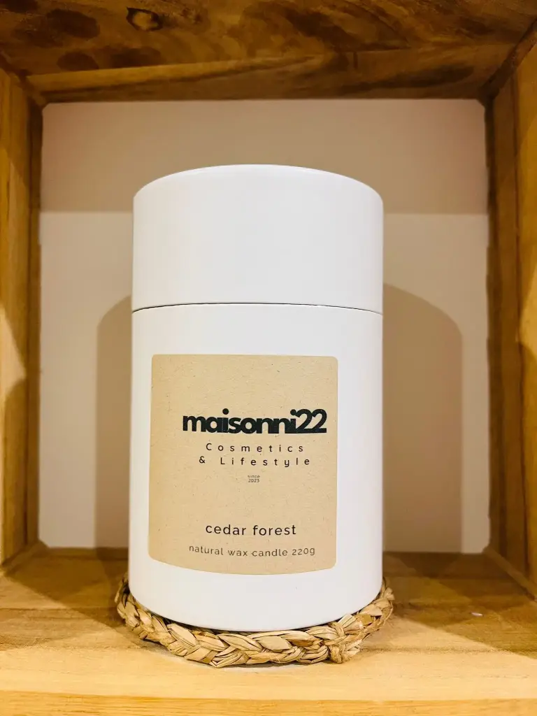 Cedar forest candle